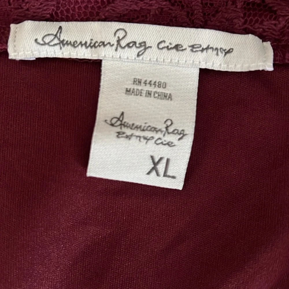 American Rag Women’s Maroon Lace Overlay Skirt.  XL NWT
